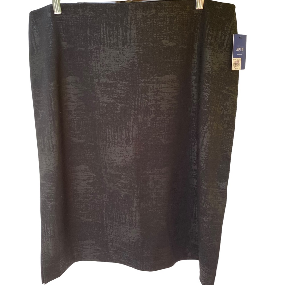 Apt. 9 Tummy Control Skirt Black Size XL NWT